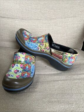 Dansko Vegan Floral Slip-On Clog Shoes - size 38